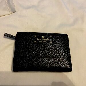 Kate Spade, Madison bifold wallet